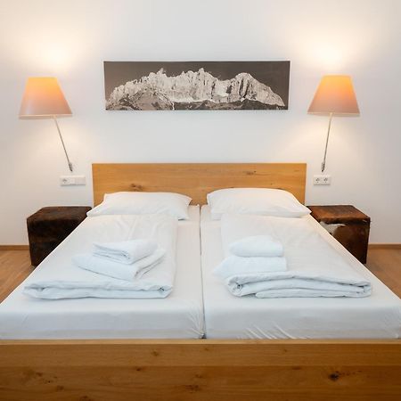 Gasthof Auwirt In Aurach Aurach bei Kitzbuehel Exterior foto