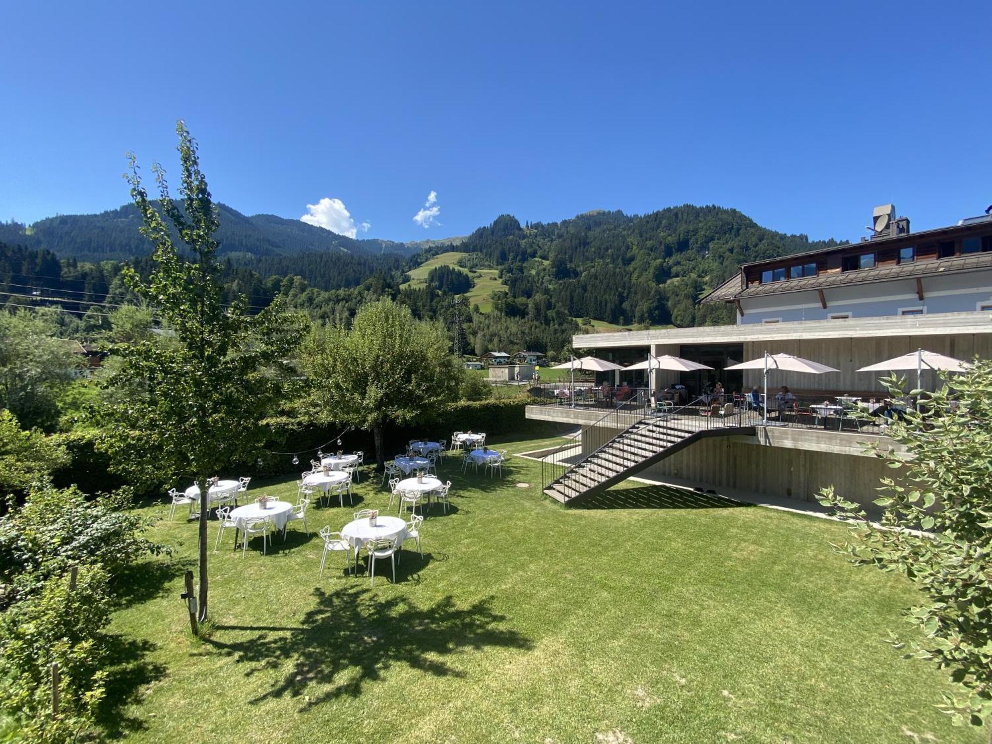 Gasthof Auwirt In Aurach Aurach bei Kitzbuehel Exterior foto