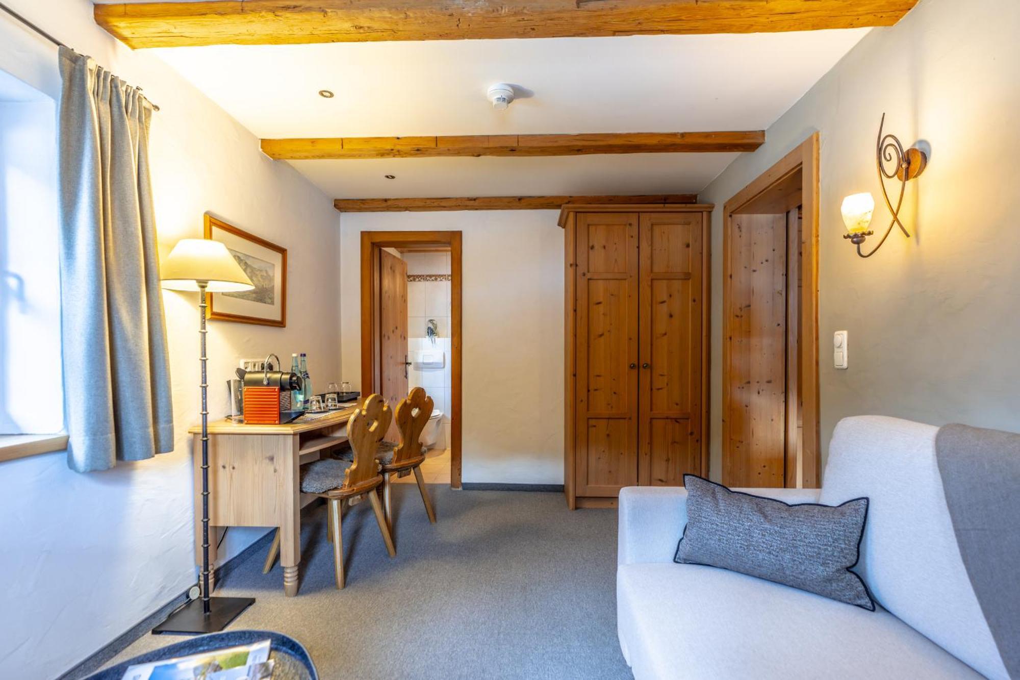 Gasthof Auwirt In Aurach Aurach bei Kitzbuehel Exterior foto